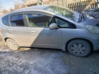 2008 Honda Fit II, серебристый, 570000 рублей, вид 1
