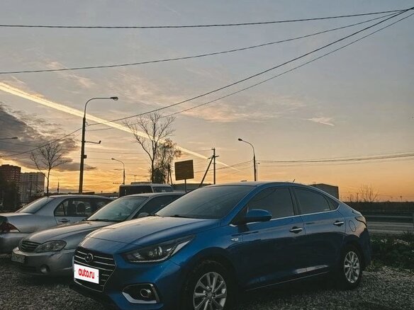 2018 Hyundai Solaris II, синий, 1500000 рублей