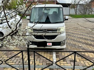 2014 Daihatsu Tanto III, серебристый, 870000 рублей, вид 1