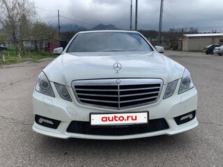 2010 Mercedes-Benz E-Класс 300 IV (W212, S212, C207), белый, 1500000 рублей, вид 4