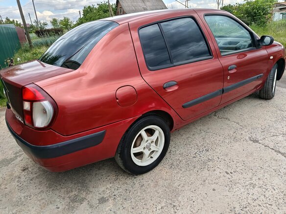 2005 Renault Symbol I Рестайлинг, красный, 270000 рублей - вид 10