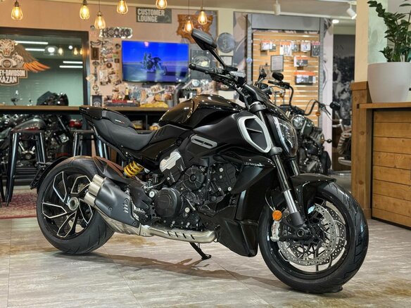 2025 Ducati Diavel V4, чёрный, 3300000 рублей - вид 20