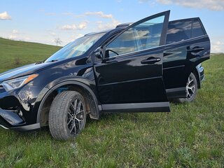 2017 Toyota RAV4 IV (XA40) Рестайлинг, чёрный, 3100000 рублей, вид 5