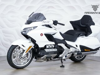 2026 Honda GL 1800 Gold Wing, белый, 3777000 рублей, вид 3