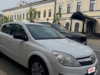 2008 Opel Astra H Рестайлинг, белый, 500000 рублей, вид 4