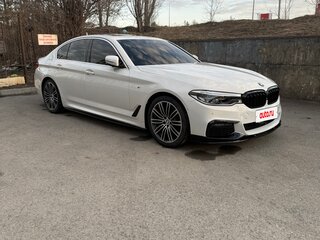 2020 BMW 5 серии 530i xDrive VII (G30/G31/G38), белый, 4500000 рублей, вид 3