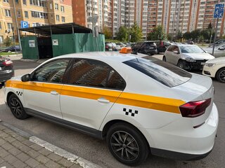 2021 Volkswagen Polo VI, белый, 1200000 рублей, вид 4