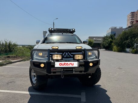 2014 Mitsubishi L200 IV, белый, 3350000 рублей, вид 1