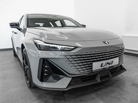 2024 Changan UNI-V I, серый, 3329900 рублей, вид 2