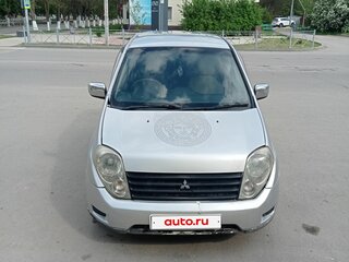 1999 Mitsubishi Dingo I, серебристый, 235000 рублей, вид 2