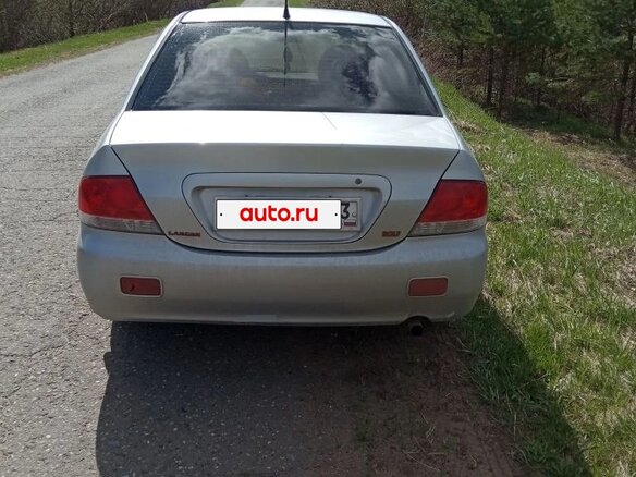 2006 Mitsubishi Lancer IX Рестайлинг, серебристый, 300000 рублей - вид 1