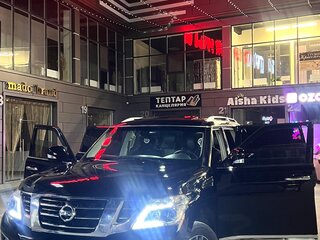 2012 Nissan Patrol VI (Y62), чёрный, 2700000 рублей, вид 2