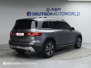 2025 Mercedes-Benz GLB 200 d I (X247) Рестайлинг, серый, 6000000 рублей, вид 3
