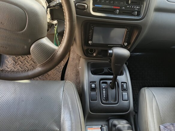 2001 Suzuki Grand Vitara XL-7 I, зелёный, 300000 рублей - вид 11