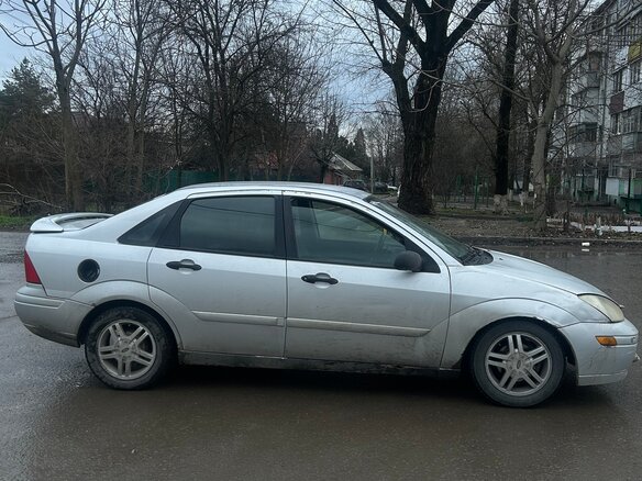 2001 Ford Focus I (North America), серебристый, 230000 рублей - вид 6