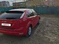 2010 Ford Focus II Рестайлинг, красный, 385000 рублей - вид 3