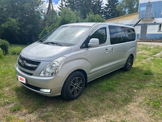 2009 Hyundai Grand Starex I, серый, 1700000 рублей, вид 1