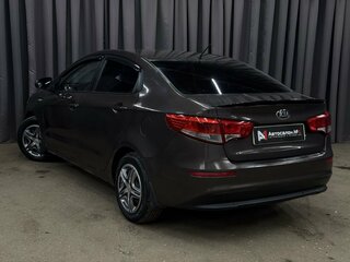 2016 Kia Rio III Рестайлинг, коричневый, 499999 рублей, вид 4
