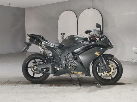2008 Yamaha YZF-R1, чёрный, 640000 рублей, вид 1