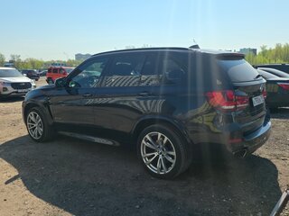 2016 BMW X5 40d III (F15), чёрный, 3900000 рублей, вид 4