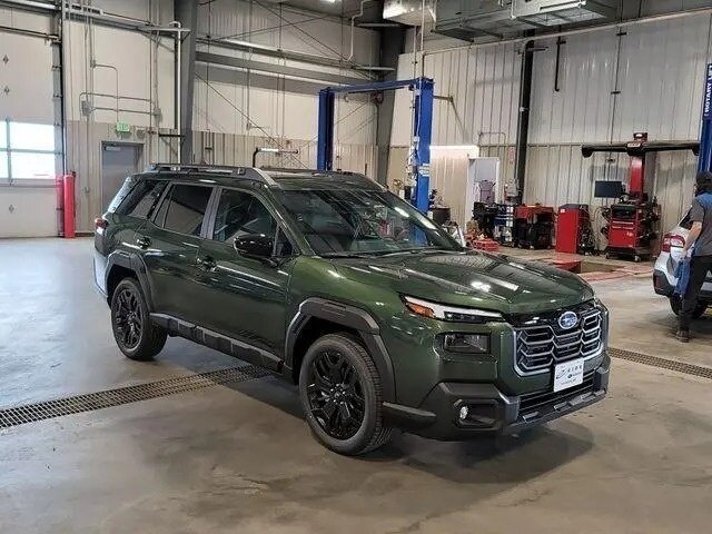 Открыть фотографии: Subaru Outback VII