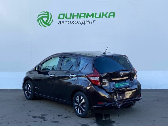 2016 Nissan Note e-Power II Рестайлинг, коричневый, 590000 рублей - вид 6