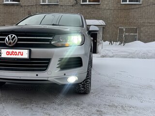 2011 Volkswagen Touareg II, серебристый, 2000000 рублей, вид 3