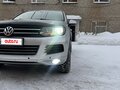 2011 Volkswagen Touareg II, серебристый, 2000000 рублей - вид 2
