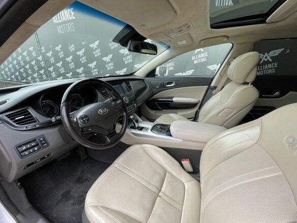 2013 Kia Quoris I, белый, 1415000 рублей - вид 10