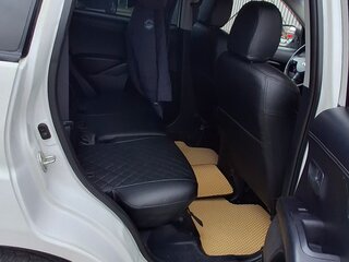 2011 Mitsubishi Outlander II Рестайлинг, белый, 1200000 рублей, вид 4