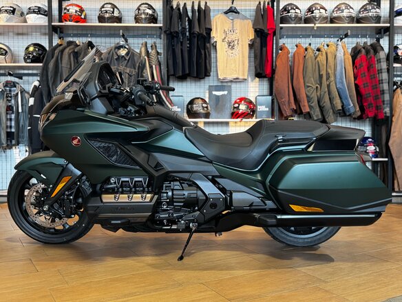 2024 Honda GL 1800 Gold Wing, зелёный, 3650000 рублей - вид 3
