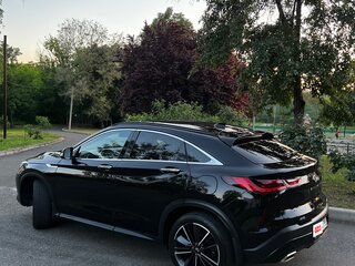2021 Infiniti QX55, чёрный, 3500000 рублей, вид 5