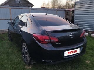 2013 Opel Astra J Рестайлинг, чёрный, 750000 рублей, вид 4