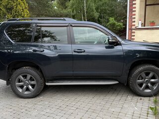 2011 Toyota Land Cruiser Prado 150 Series, серый, 2700000 рублей, вид 2