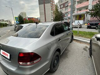 2019 Volkswagen Polo V Рестайлинг, серебристый, 900000 рублей, вид 3