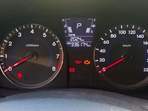 2012 Hyundai Solaris I, белый, 430000 рублей - вид 5