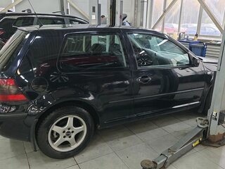 2001 Volkswagen Golf IV, чёрный, 430000 рублей, вид 5
