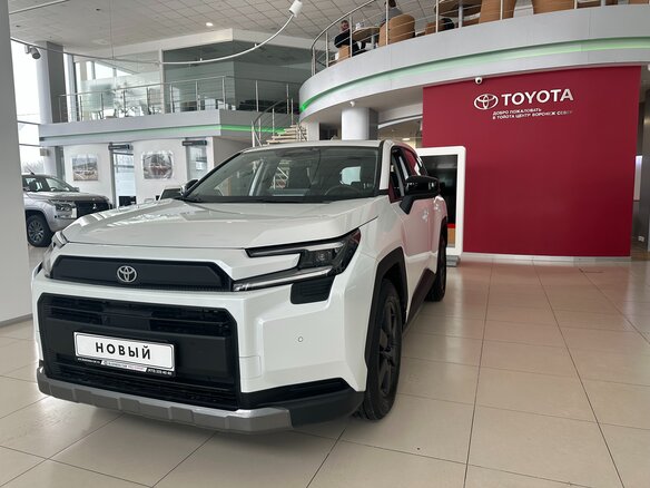 2026 Toyota RAV4 VI (XA60), белый, 4500000 рублей - вид 8