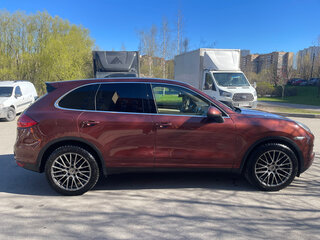 2013 Porsche Cayenne II (958), коричневый, 3100000 рублей, вид 3