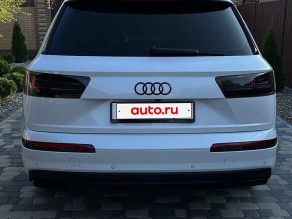 2017 Audi Q7 II (4M), белый, 4570000 рублей - вид 6