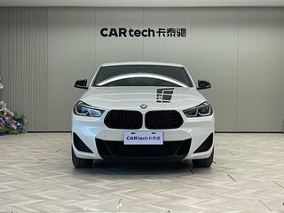 2021 BMW X2 sDrive20i I (F39), белый, 1685000 рублей, вид 2