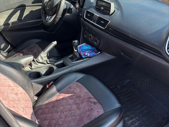 2013 Mazda 3 III (BM), чёрный, 950000 рублей - вид 3