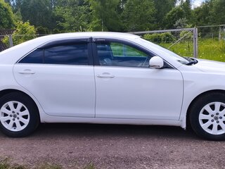 2010 Toyota Camry VI (XV40) Рестайлинг, белый, 1150000 рублей, вид 4