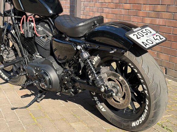 2015 Harley-Davidson Sportster 883, чёрный, 850000 рублей - вид 7
