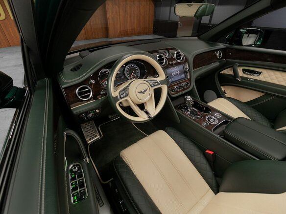 2018 Bentley Bentayga I, зелёный, 14990000 рублей - вид 12