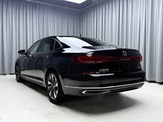 2023 Volkswagen Passat B8 Рестайлинг, чёрный, 1900000 рублей, вид 4