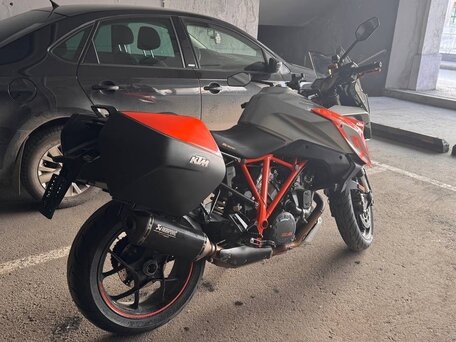 2016 KTM 1290 Super Duke GT, оранжевый, 1040000 рублей, вид 2