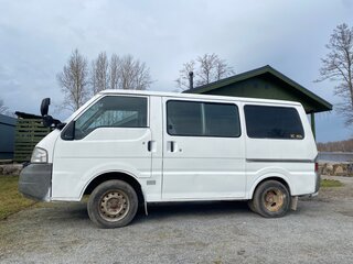 2000 Mazda Bongo IV, белый, 400000 рублей, вид 4