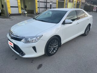2015 Toyota Camry US Market VII (XV50) Рестайлинг, белый, 2150000 рублей, вид 4