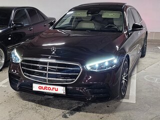 2021 Mercedes-Benz S-Класс 500 Long 4MATIC VII (W223), красный, 8600000 рублей, вид 3